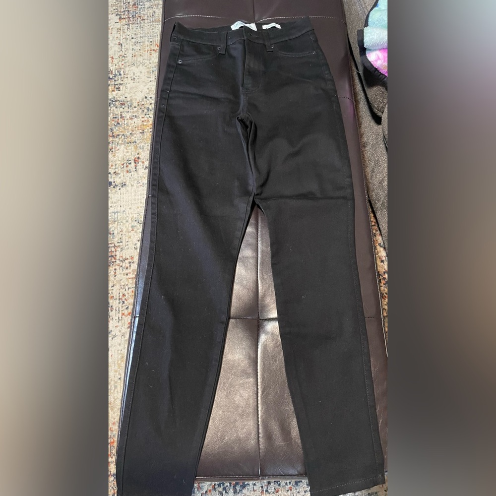 Women’s Jeans. Re Generation. Size 5/27. Curvy skinny. Ankle.